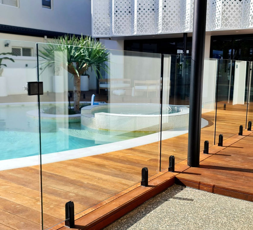 Glass-Fencing-2